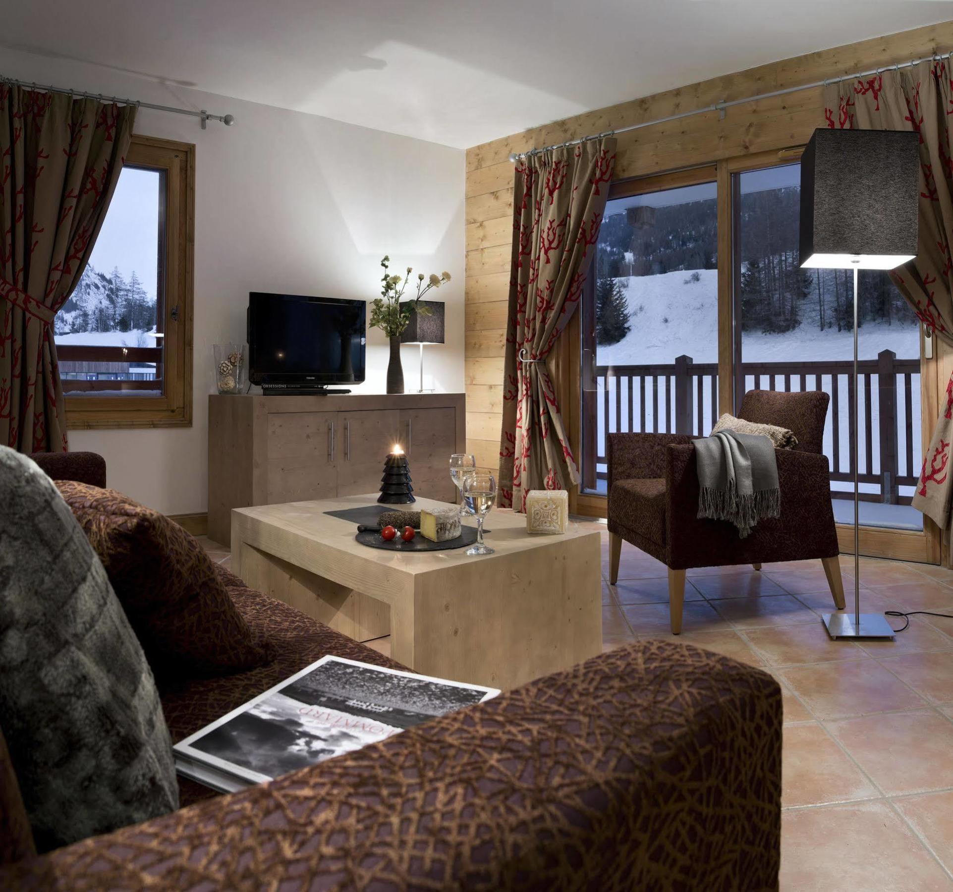 CGH Résidences&Spas Les Chalets de Flambeau Lanslebourg-Mont-Cenis Exterior foto